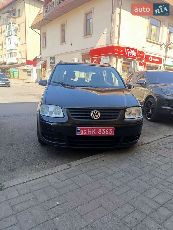 Volkswagen Touran 2005