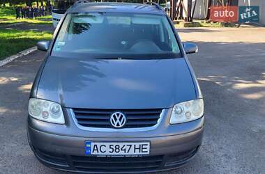 Мінівен Volkswagen Touran 2004 в Луцьку