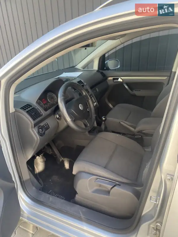 Volkswagen Touran 2008 VIN WVGZZZ1TZ8W125604 фото оголошення 3 з 34