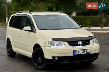 Минивэн Volkswagen Touran 2006 в Верхнеднепровске