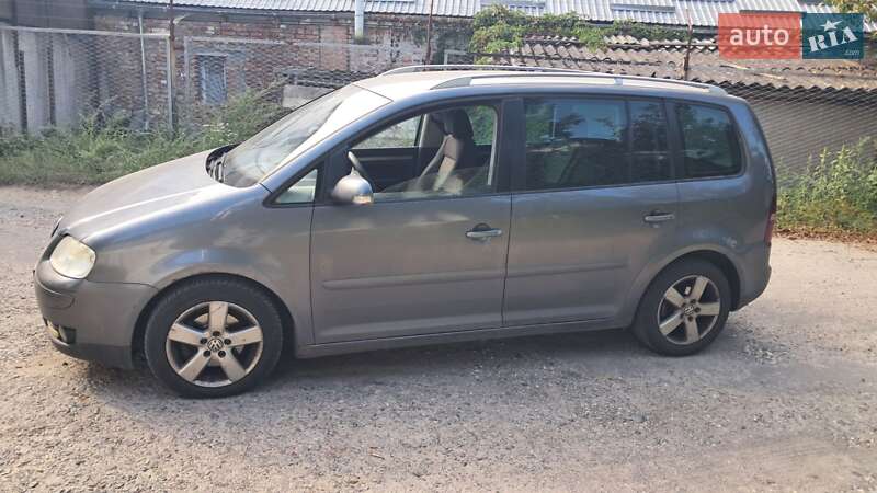 Минивэн Volkswagen Touran 2006 в Хмельницком фото 4 Минивэн Volkswagen Touran 2006 в Хмельницком