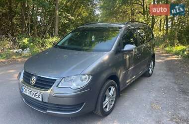 Минивэн Volkswagen Touran 2007 в Соснице