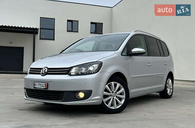 Минивэн Volkswagen Touran 2011 в Луцке