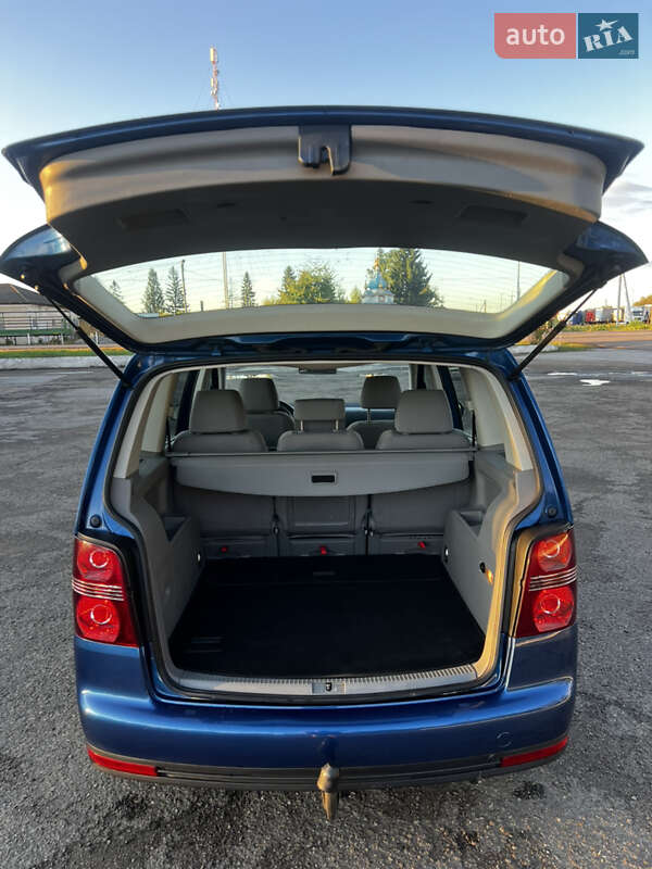 Мінівен Volkswagen Touran 2007 в Заболотові