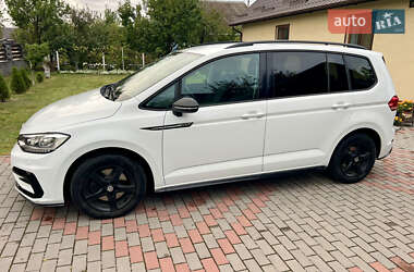 Микровэн Volkswagen Touran 2019 в 