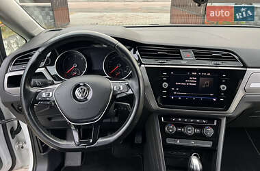 Микровэн Volkswagen Touran 2019 в 