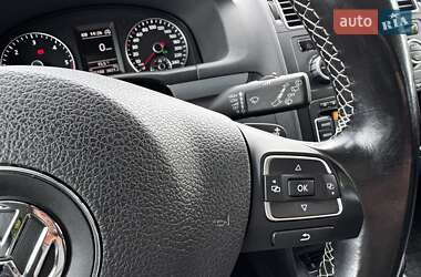 Минивэн Volkswagen Touran 2015 в 