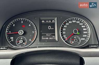 Минивэн Volkswagen Touran 2015 в 