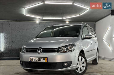 Минивэн Volkswagen Touran 2014 в Кременце
