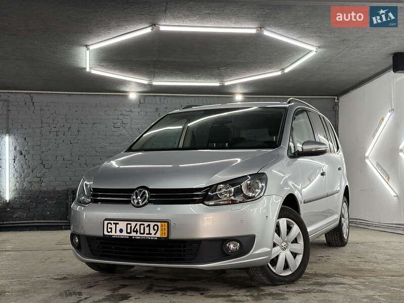 Volkswagen Touran 2014