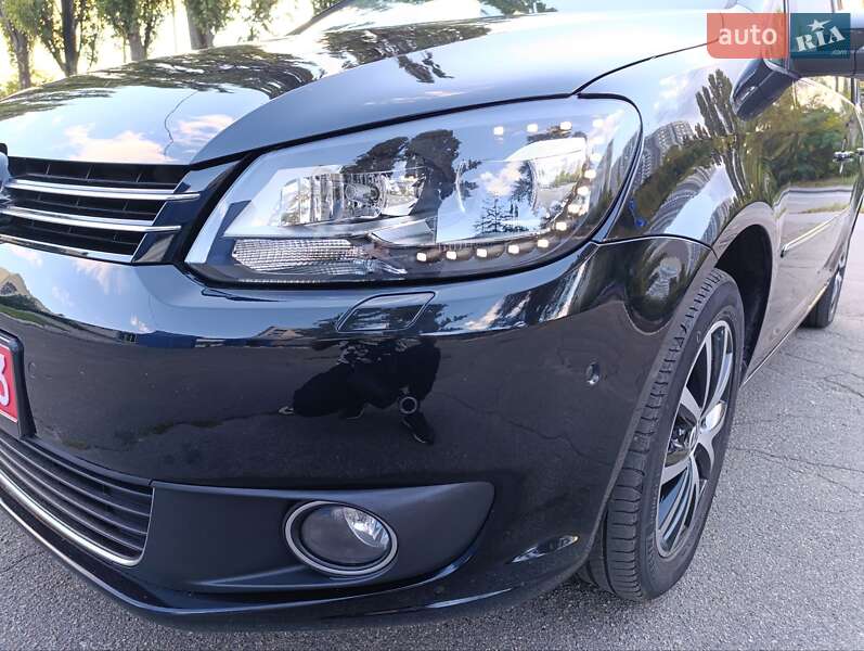 Минивэн Volkswagen Touran 2012 в Киеве фото 8 Минивэн Volkswagen Touran 2012 в Киеве