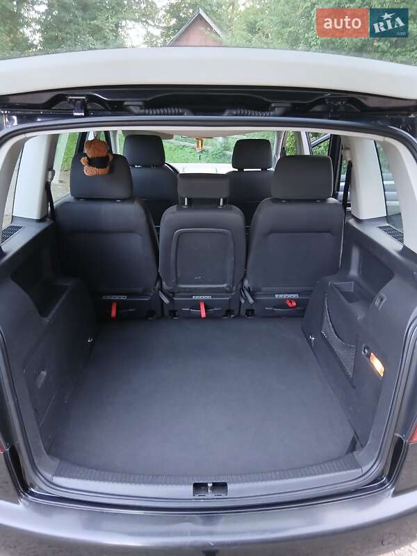 Мінівен Volkswagen Touran 2003 в Трускавці