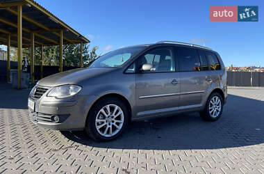 Минивэн Volkswagen Touran 2008 в Хмельницком
