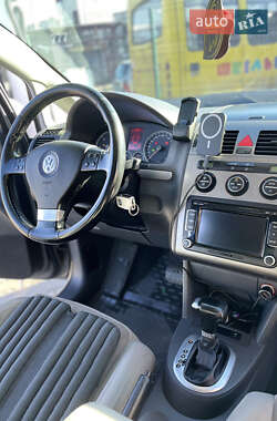 Минивэн Volkswagen Touran 2008 в Хмельницком