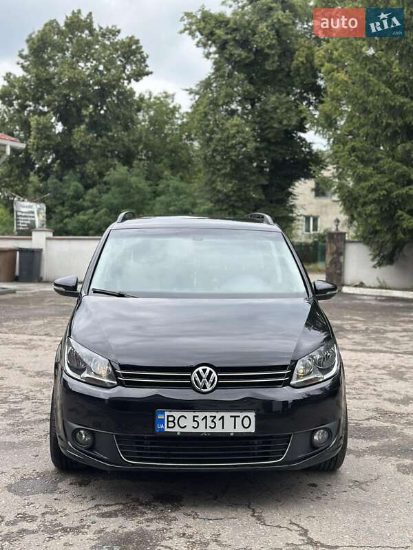 Volkswagen Touran 2015