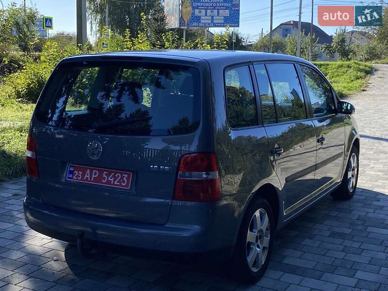 Volkswagen Touran 2005