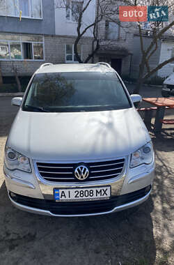 Минивэн Volkswagen Touran 2007 в Иванкове