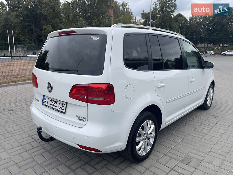 Минивэн Volkswagen Touran 2015 в Житомире