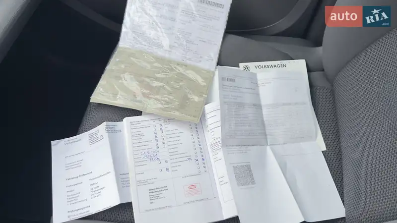 Минивэн Volkswagen Touran 2011 в Луцке документ 2 фото Минивэн Volkswagen Touran 2011 в Луцке документ