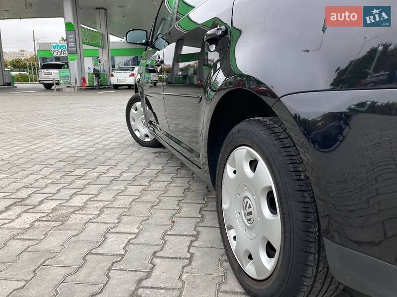 Минивэн Volkswagen Touran 2007 в Виннице