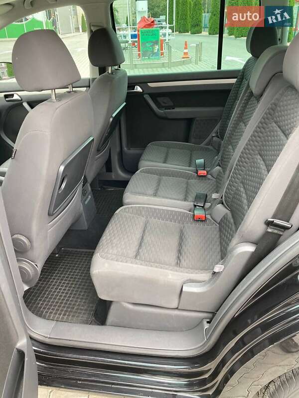 Минивэн Volkswagen Touran 2007 в Виннице