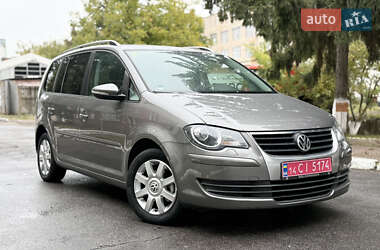 Мінівен Volkswagen Touran 2009 в Вінниці