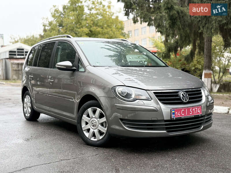 Volkswagen Touran 2009