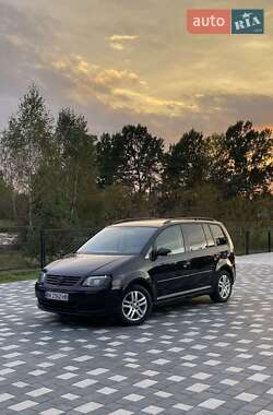 Мінівен Volkswagen Touran 2005 в Рівному