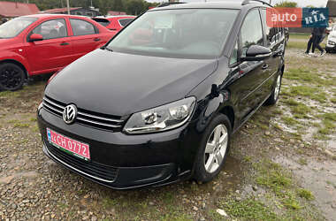 Минивэн Volkswagen Touran 2015 в Рожнятове
