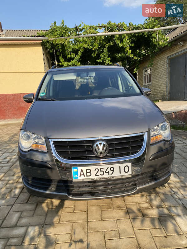 Volkswagen Touran 2009