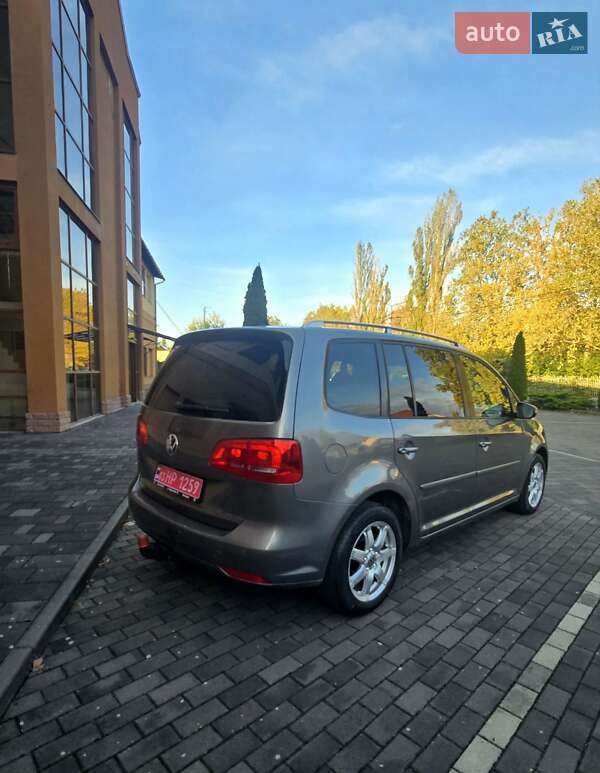 Volkswagen Touran 2010 Volkswagen Touran 2010