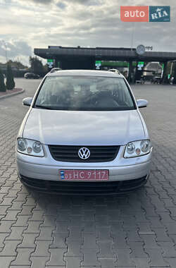Минивэн Volkswagen Touran 2006 в Луцке
