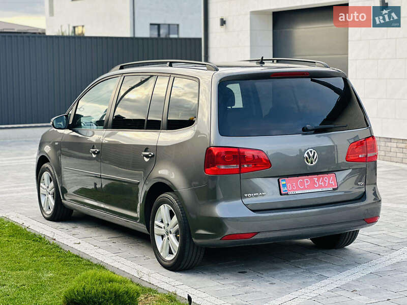 Мінівен Volkswagen Touran 2012 в Луцьку фото 7 Мінівен Volkswagen Touran 2012 в Луцьку