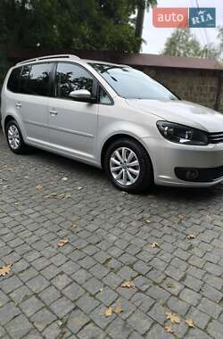 Минивэн Volkswagen Touran 2013 в Черновцах