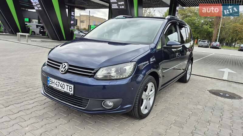 Мінівен Volkswagen Touran 2014 в Одесі