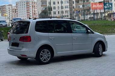 Минивэн Volkswagen Touran 2012 в Житомире