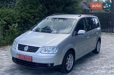 Минивэн Volkswagen Touran 2005 в Вознесенске