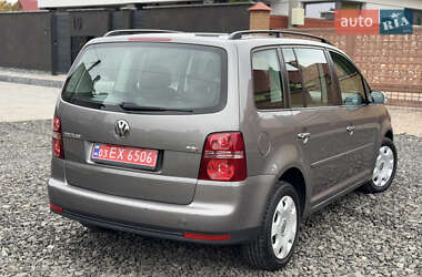 Минивэн Volkswagen Touran 2007 в 