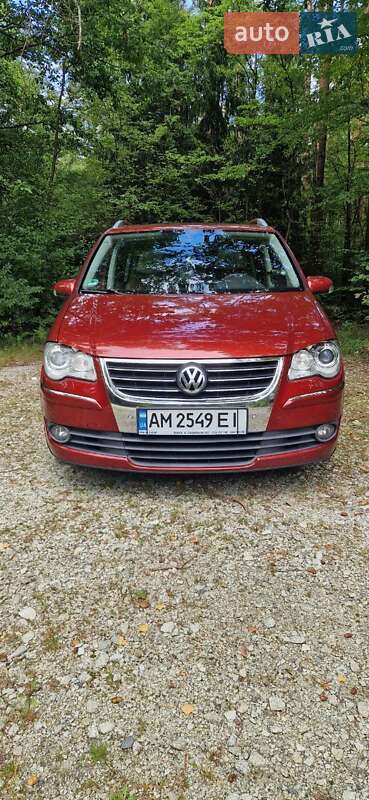 Минивэн Volkswagen Touran 2008 в Бердичеве