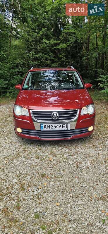Минивэн Volkswagen Touran 2008 в Бердичеве