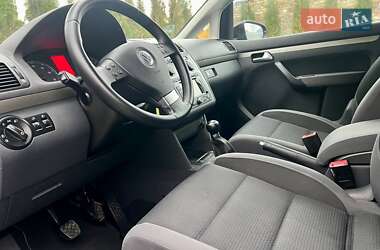 Минивэн Volkswagen Touran 2009 в 