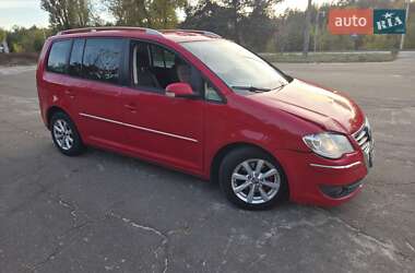 Мінівен Volkswagen Touran 2006 в 
