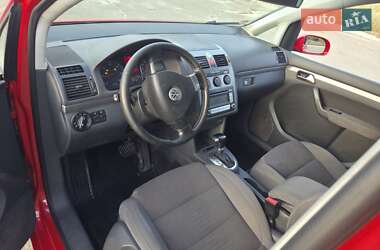 Мінівен Volkswagen Touran 2006 в 