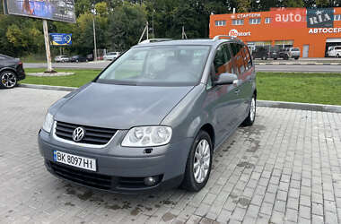 Минивэн Volkswagen Touran 2004 в Луцке