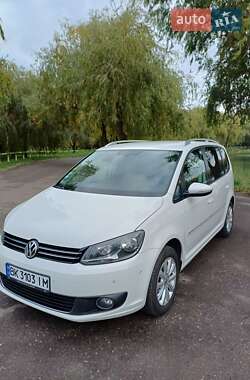 Минивэн Volkswagen Touran 2012 в Ровно