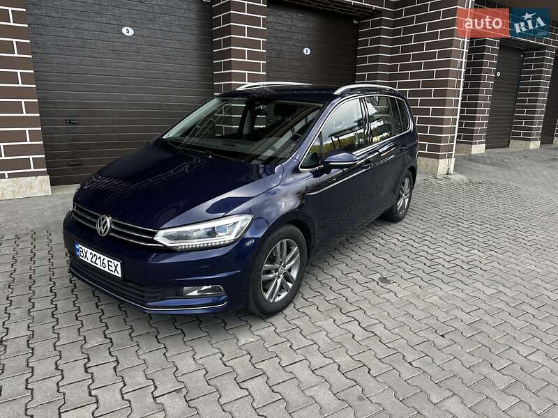Мікровен Volkswagen Touran 2016 в Хмельницькому