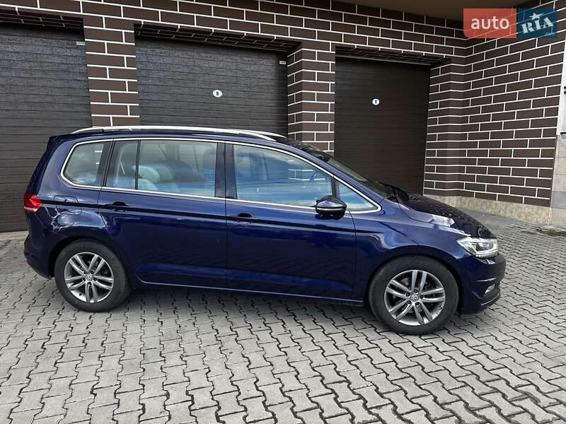 Мікровен Volkswagen Touran 2016 в Хмельницькому