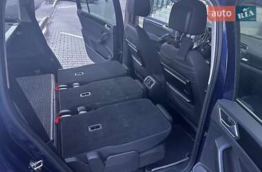 Микровэн Volkswagen Touran 2016 в 