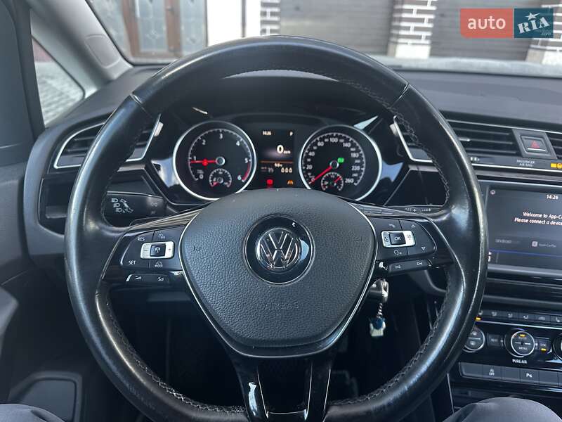 Мікровен Volkswagen Touran 2016 в Хмельницькому