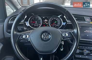 Микровэн Volkswagen Touran 2016 в 
